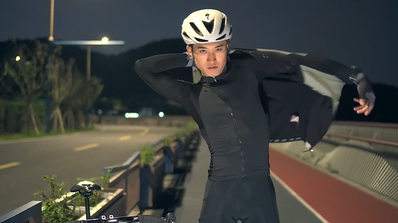 Santic Men Cycling Gloves透气的防滑自行车自行车短手套