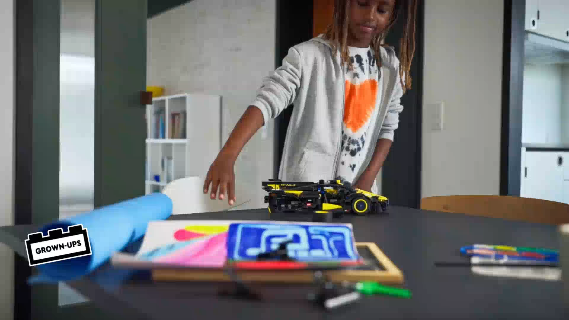 LEGO Technic 42151 Bugatti Bolide建筑玩具套件（905件）