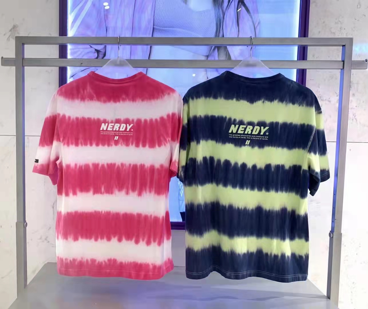 [nerdy] 100％真实（22S）条纹垂死的短袖T恤