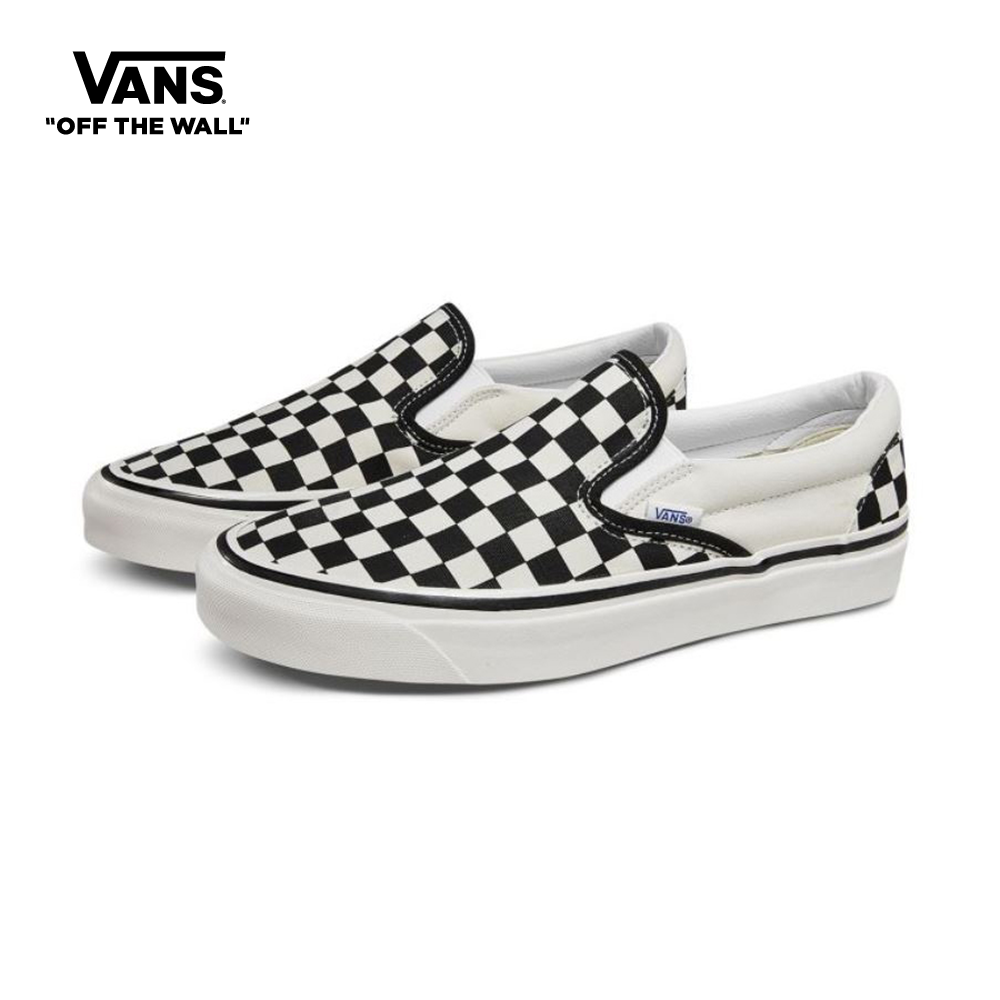 Vans Classic Slip-On 98 DX男女通用运动鞋男士（UNISEX US大小）黑色VN0A3JEXPU11