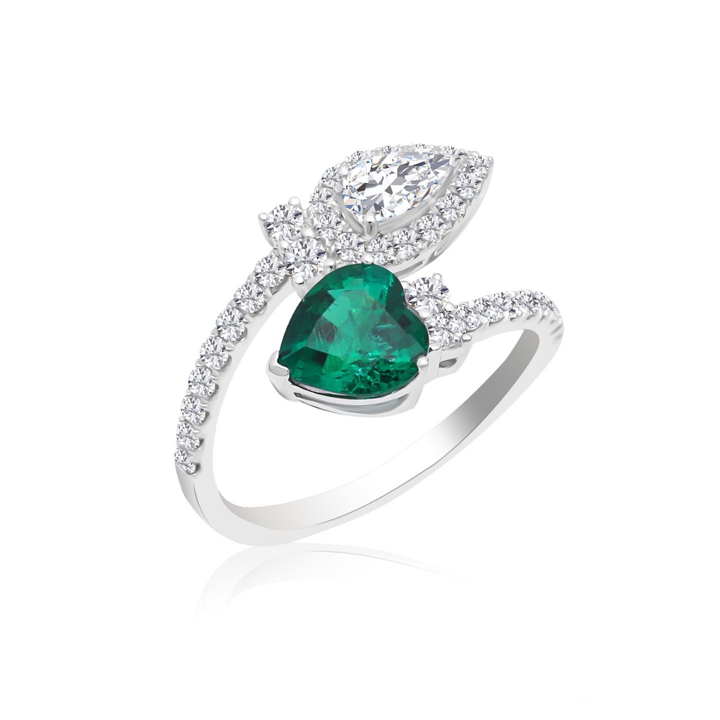 Jadeite Diamond Ring Grown in Taka Jewelry Laboratory