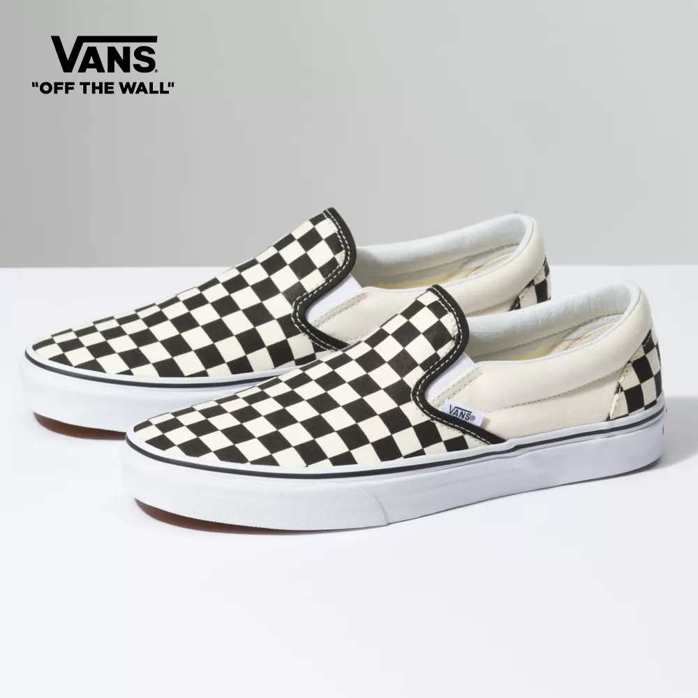 Vans Classic Slip-On中性运动鞋男士（UNISEX US大小）经典黑色VN000EYEBWW1