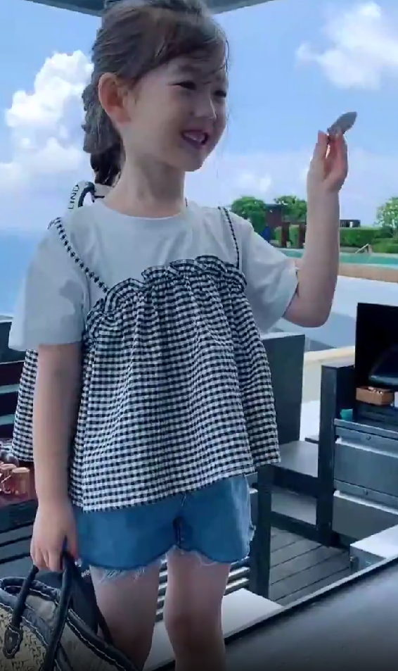 KYII女孩T恤时尚公主上衣KY22009